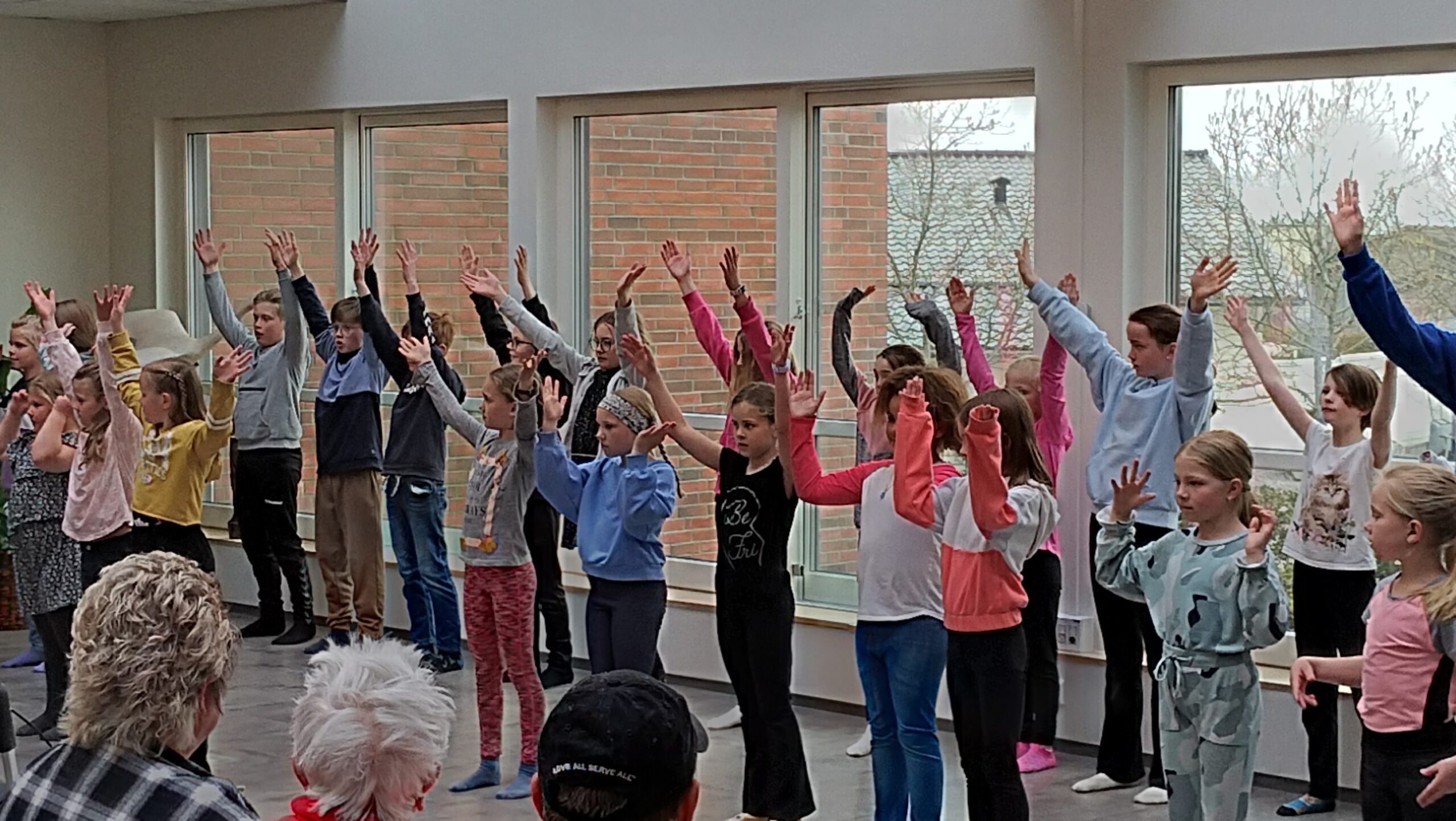 Kulturskolen i Hå underholder med sang og dans