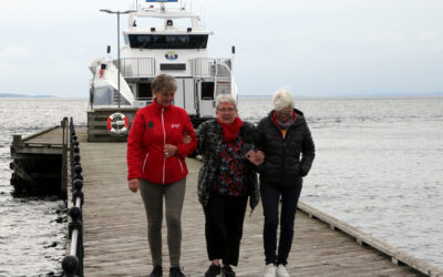 50 Strand-seniorar på båttur til Jelsa i Ryfylke